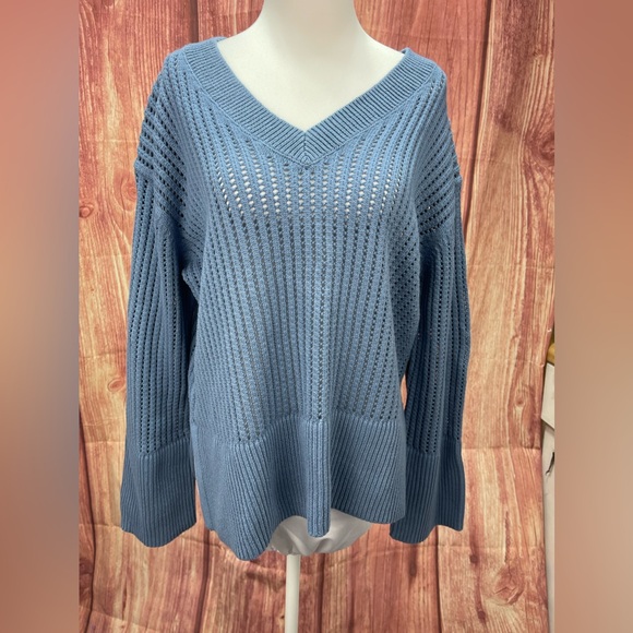 Gap blue cotton V-neck opened stitch relaxed sweater women’s size M - Picture 4 of 14